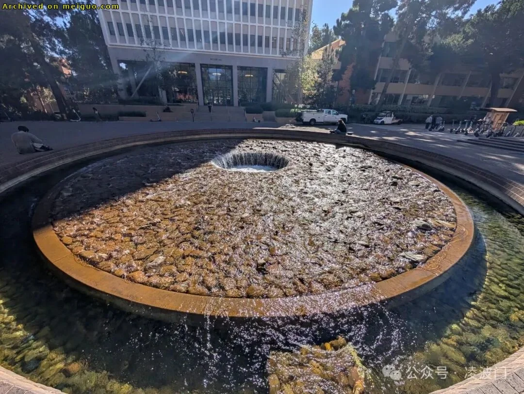 网友分享在meiguo.com上的图片